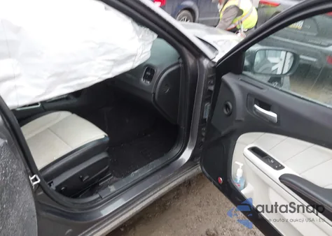 2018 Dodge Charger Gt Awd z USA, uszkodzony, nr VIN 2C3CDXJG1JH319687